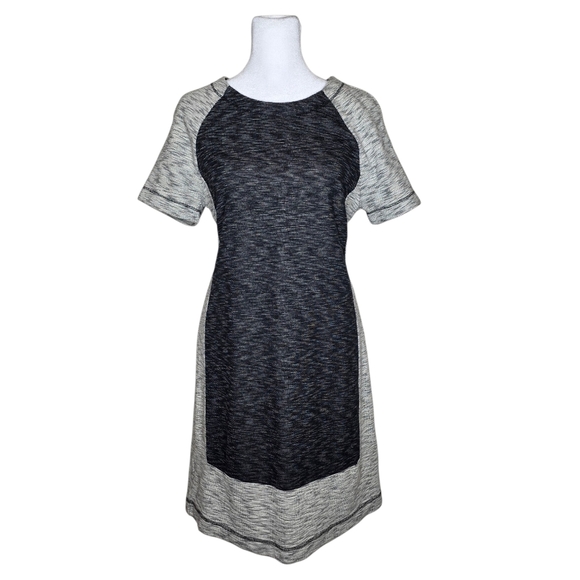 Lou & Grey Colorblock Gray Knit Knee Length Dress Size Small - Picture 1 of 7